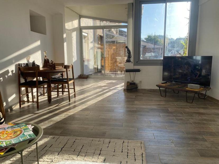 Maison Plein Sud Sur Les Toits Au 2 Terrasses 몬타냑 외부 사진